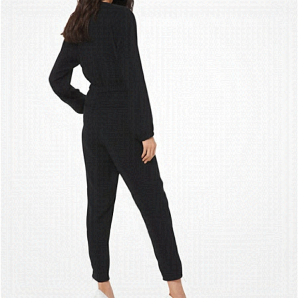 H&m V Neck Jumpsuit